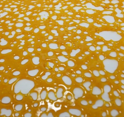 Red Congolese Shatter UK – Sativa Cannabis Concentrate