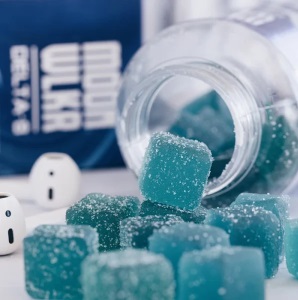 Blue Dream Berry Delta-8 THC Gummies – Legal UK edibles with 625mg THC